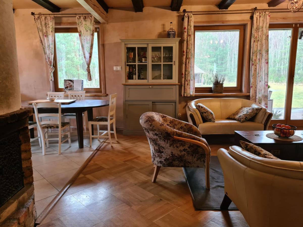 Dworek Ogrodniki, Caloroczny Dom Na Wylacznosc, Basen, Sauna, Las, Staw Rybny, Altana Grillowa, Ognisko, Pianino, Kominek, Piec Chlebowy, Duza Ogrodzona Posesja Tuczna Dış mekan fotoğraf